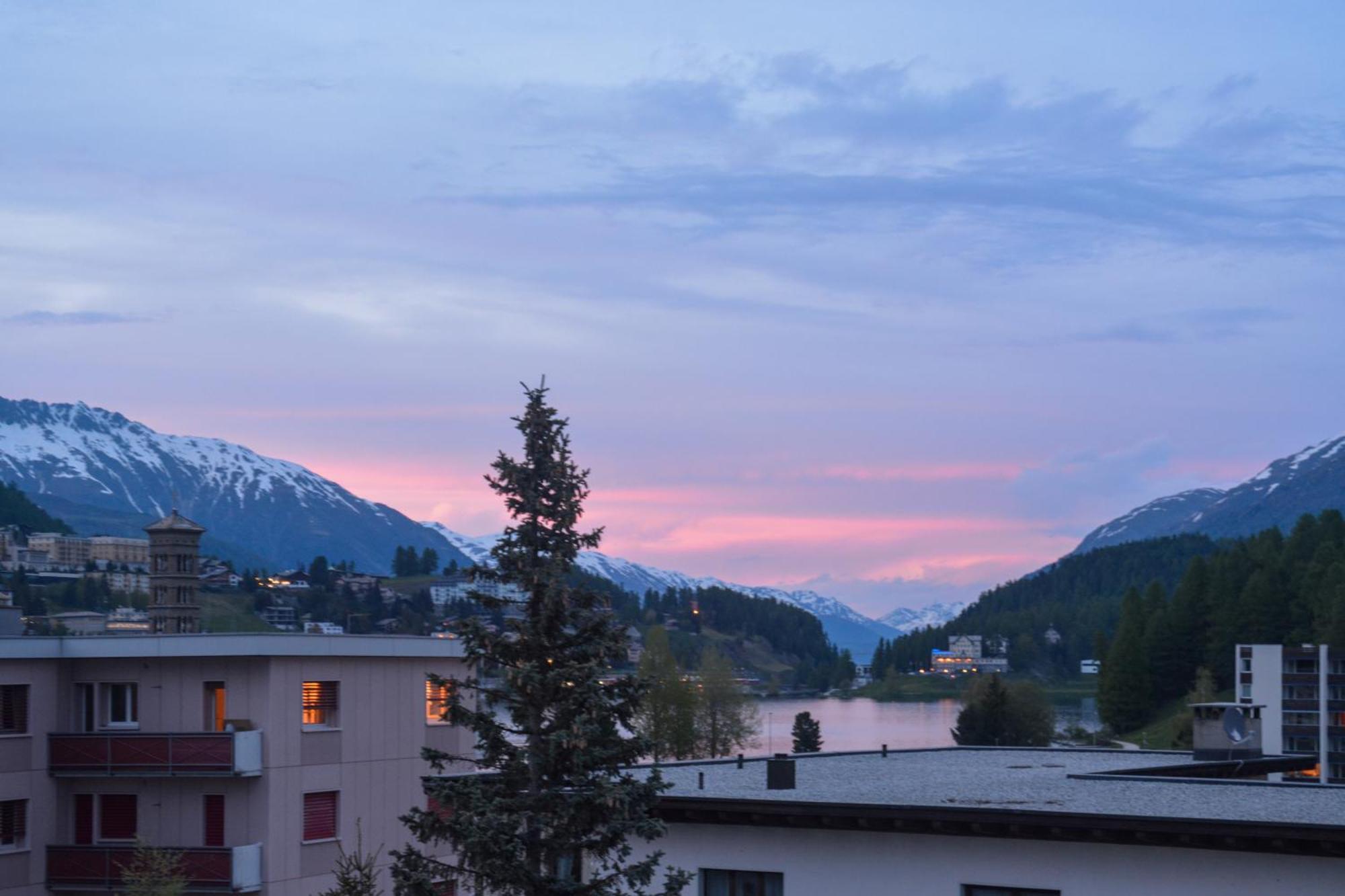 Swissme - Neu-Seeblick-Balkon-Parkplatz-Nahe Bergbahn St. Moritz Exterior photo